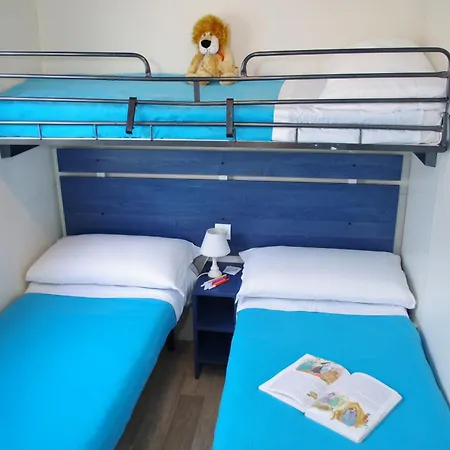 Happy Camp Mobile Homes In Villaggio Internazionale * San Menaio